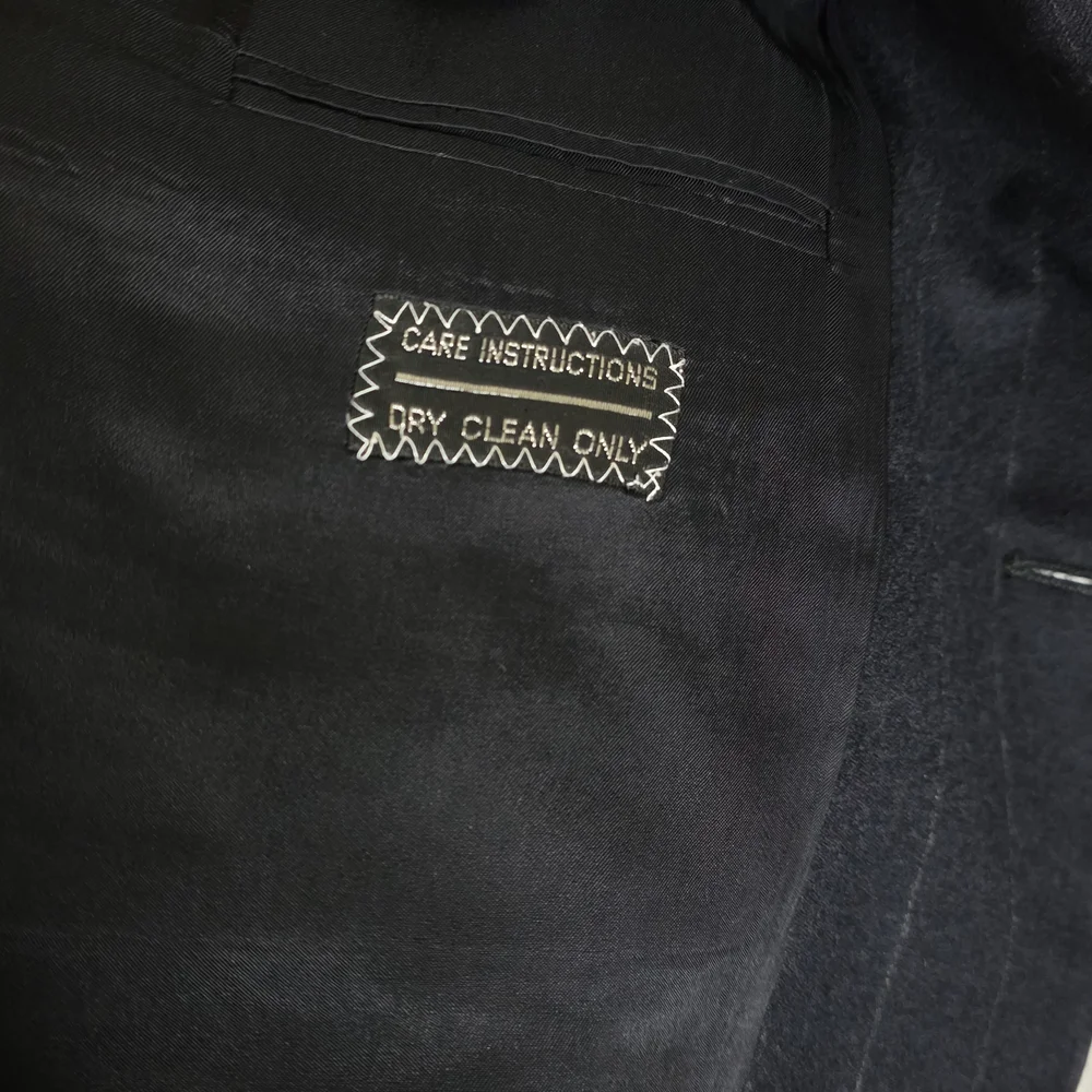 Valentino Vintage Blue Men's Pinstripe Blazer **Size Not marked Great Condition